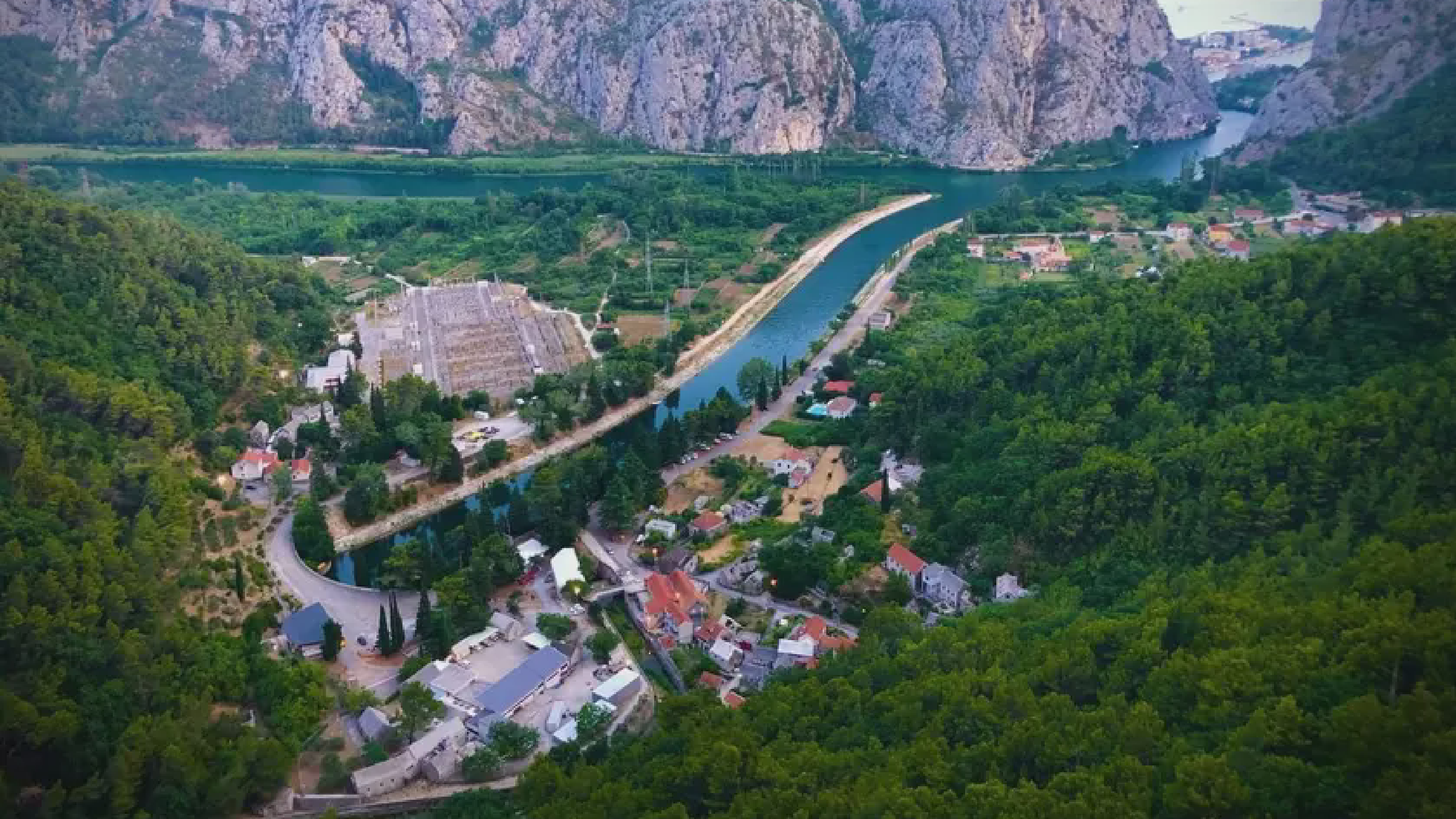 Valley of Omis with lush greenery and river
