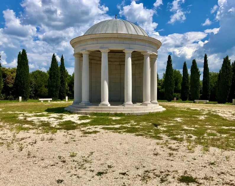 Old Colosseum on the Island Old Colosseum on the Island