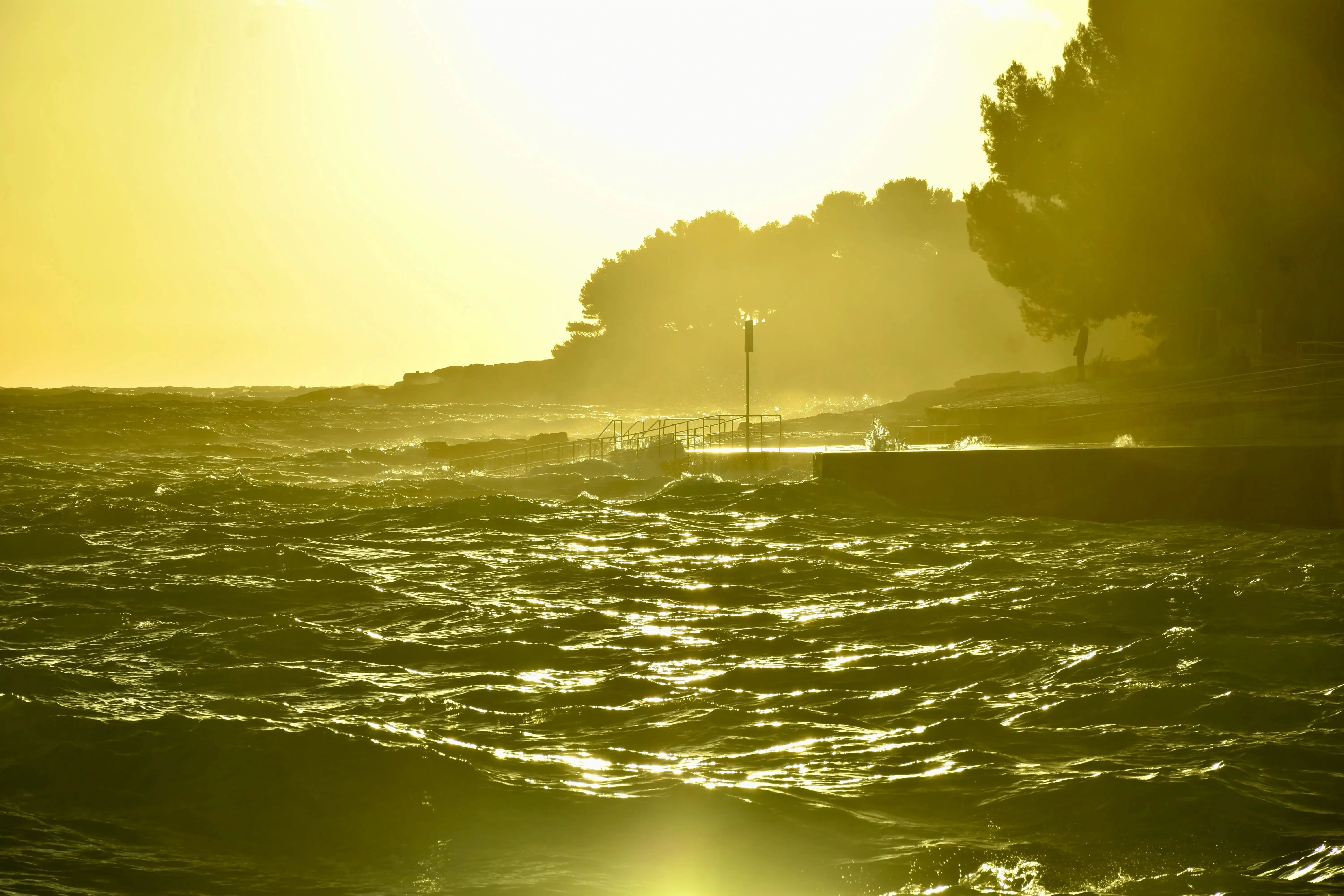Blauwe lucht boven Kroatië