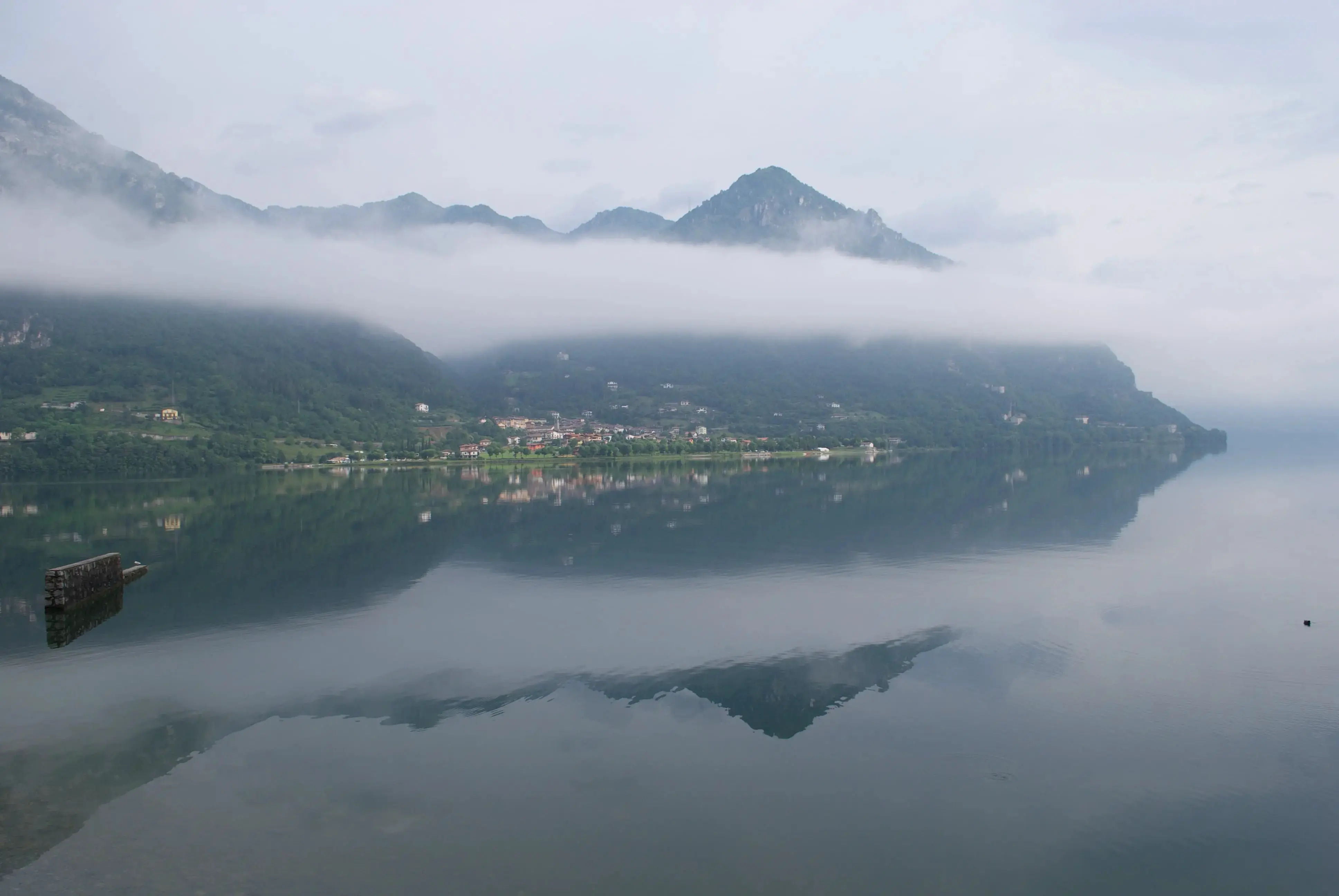 Stadswallen aan de zee